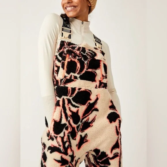 Free People FP Movement Fleece Overalls! 🥰 - Picture 6 of 12